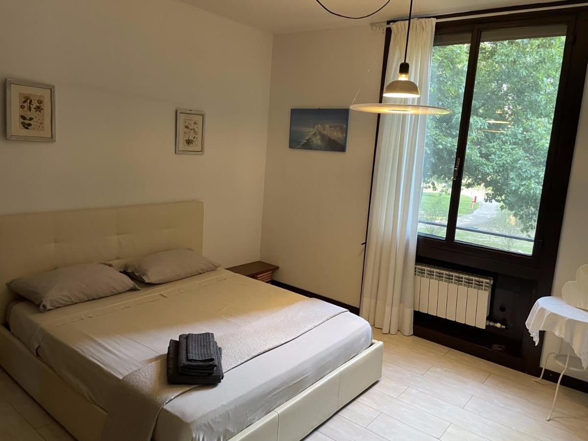 Ferienwohnung 120 Mq Vicino A Banca Mediolanum E Ospedale Humanitas Basiglio Exterior foto