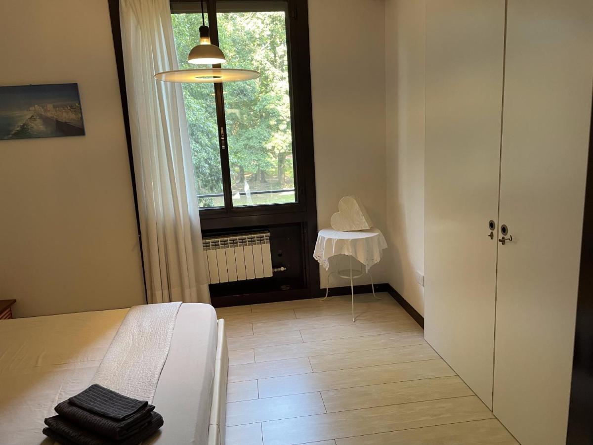Ferienwohnung 120 Mq Vicino A Banca Mediolanum E Ospedale Humanitas Basiglio Exterior foto